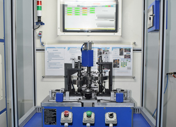 Gear Rolling System for Shaft at Two-level